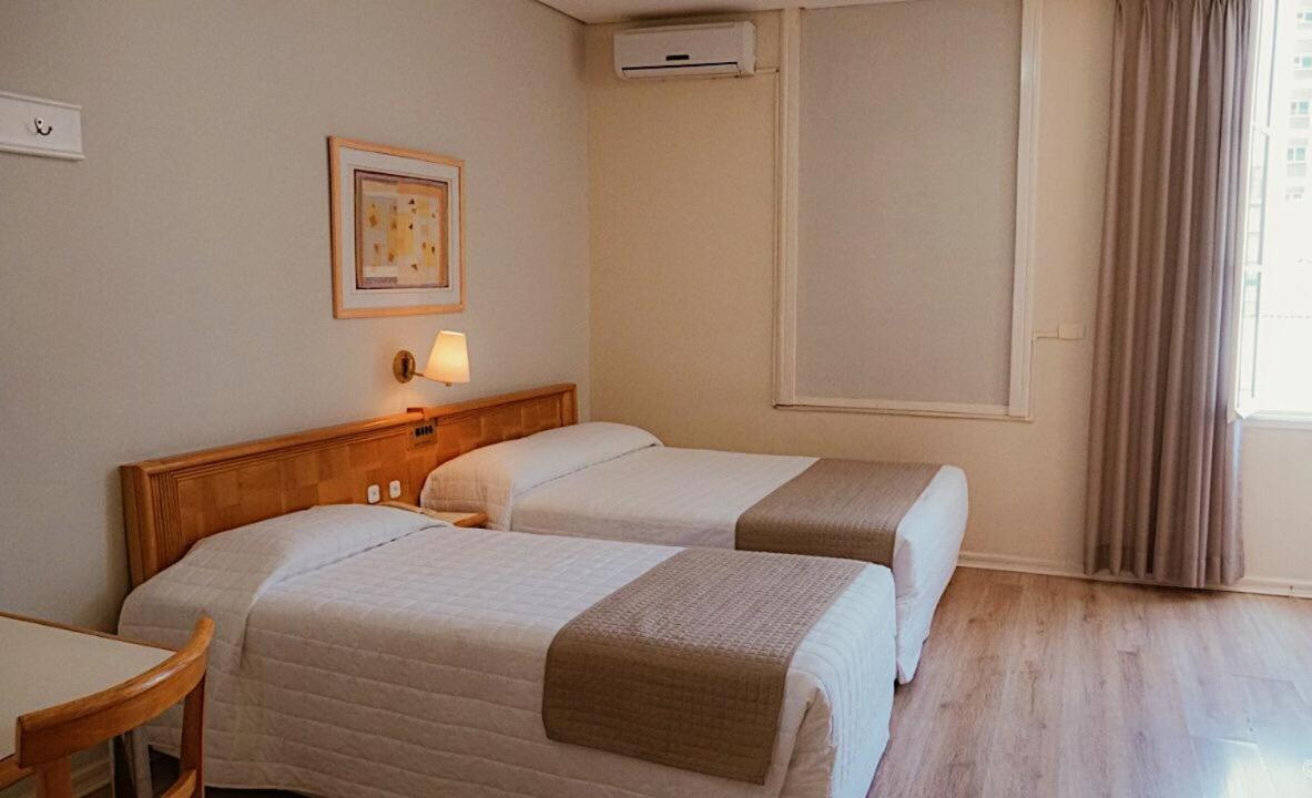 Hotel Curitiba Palace Estação Extérieur photo
