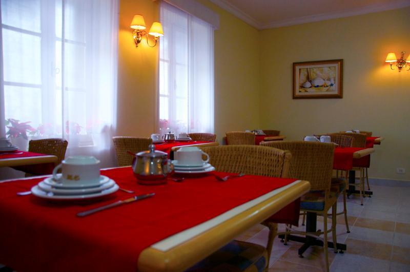 Hotel Curitiba Palace Estação Extérieur photo