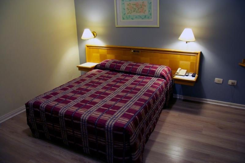 Hotel Curitiba Palace Estação Extérieur photo
